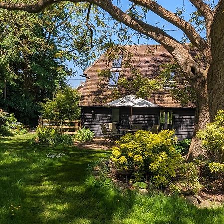 Cosy Listed Barn In Peaceful Country Village Granborough Exteriör bild
